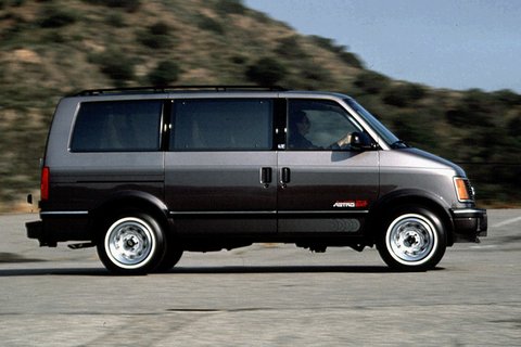 Chevrolet Astro LT