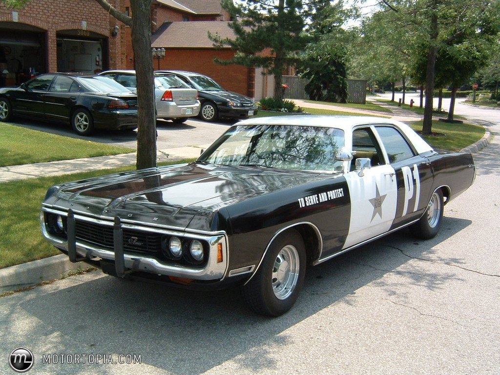 Dodge Monaco