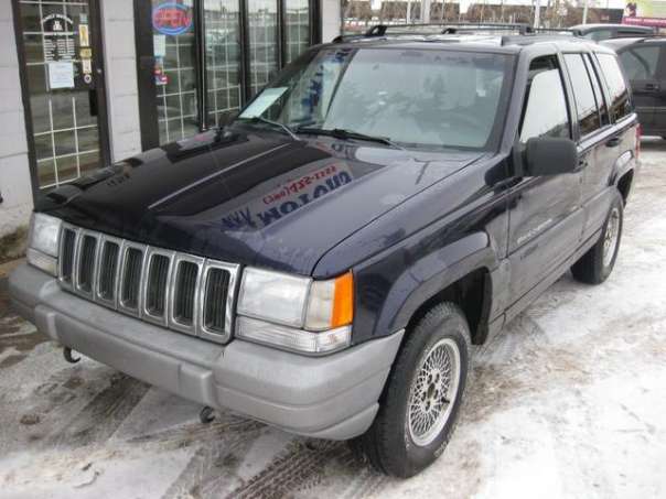 Jeep Grand Cherokee 40 Laredo