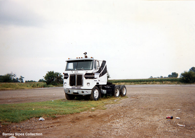 White Road Commander 2