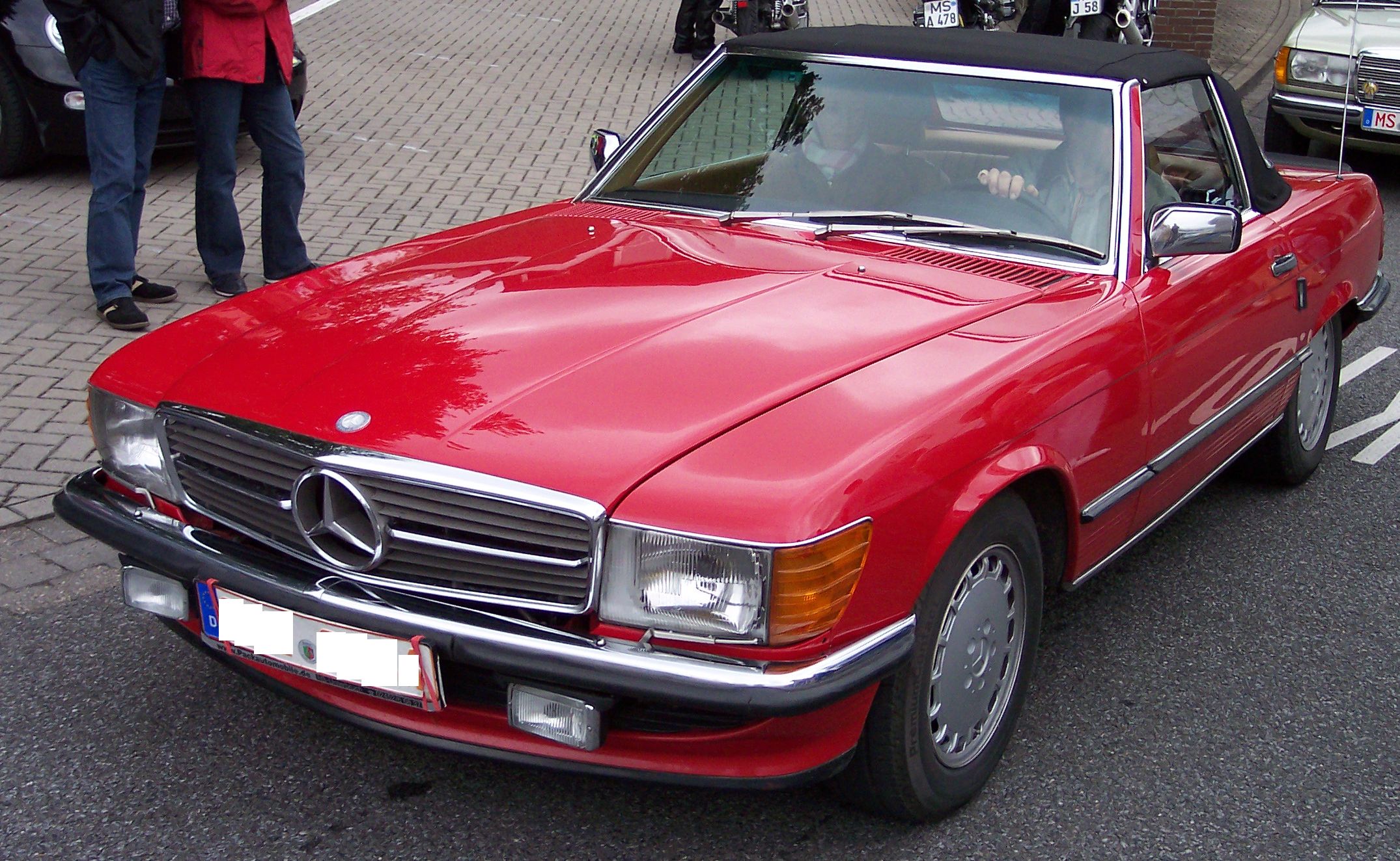 Mercedes Benz r107