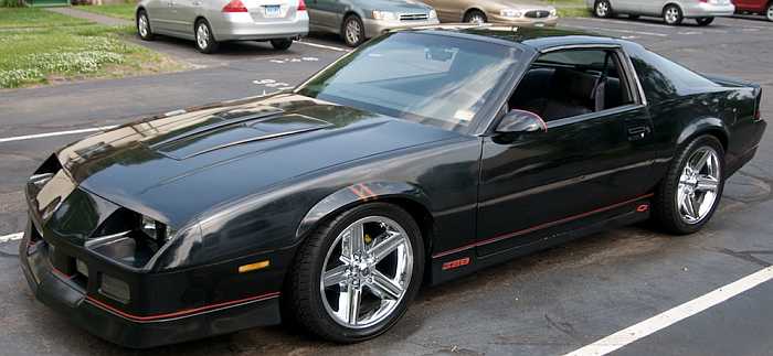 Chevrolet Camaro IROC-Z Z28