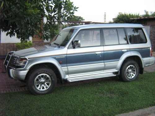 Mitsubishi Montero GLS 25 TDi