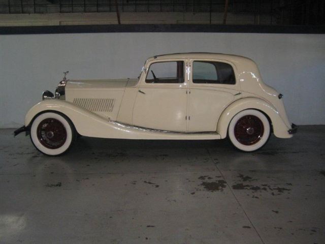 Rolls Royce 20HP sedan