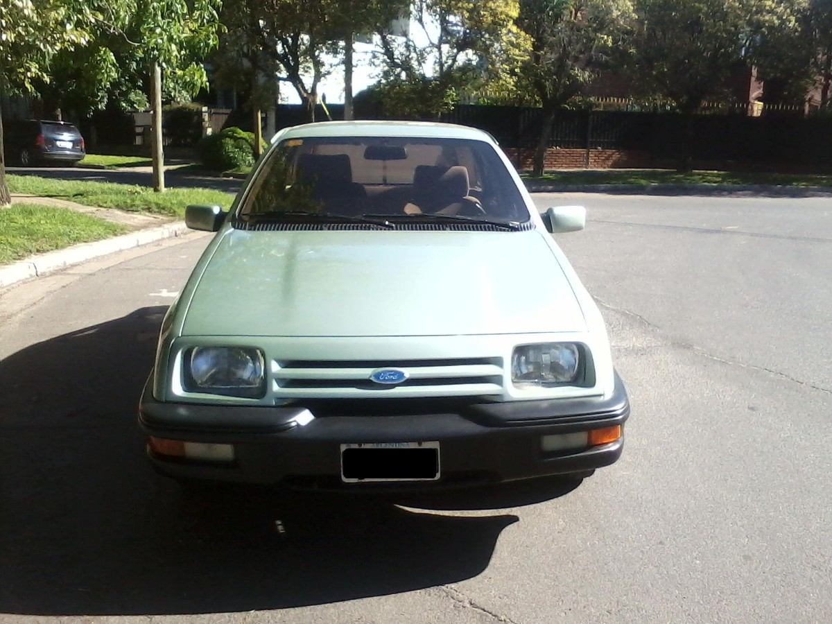 Ford Sierra 16 L