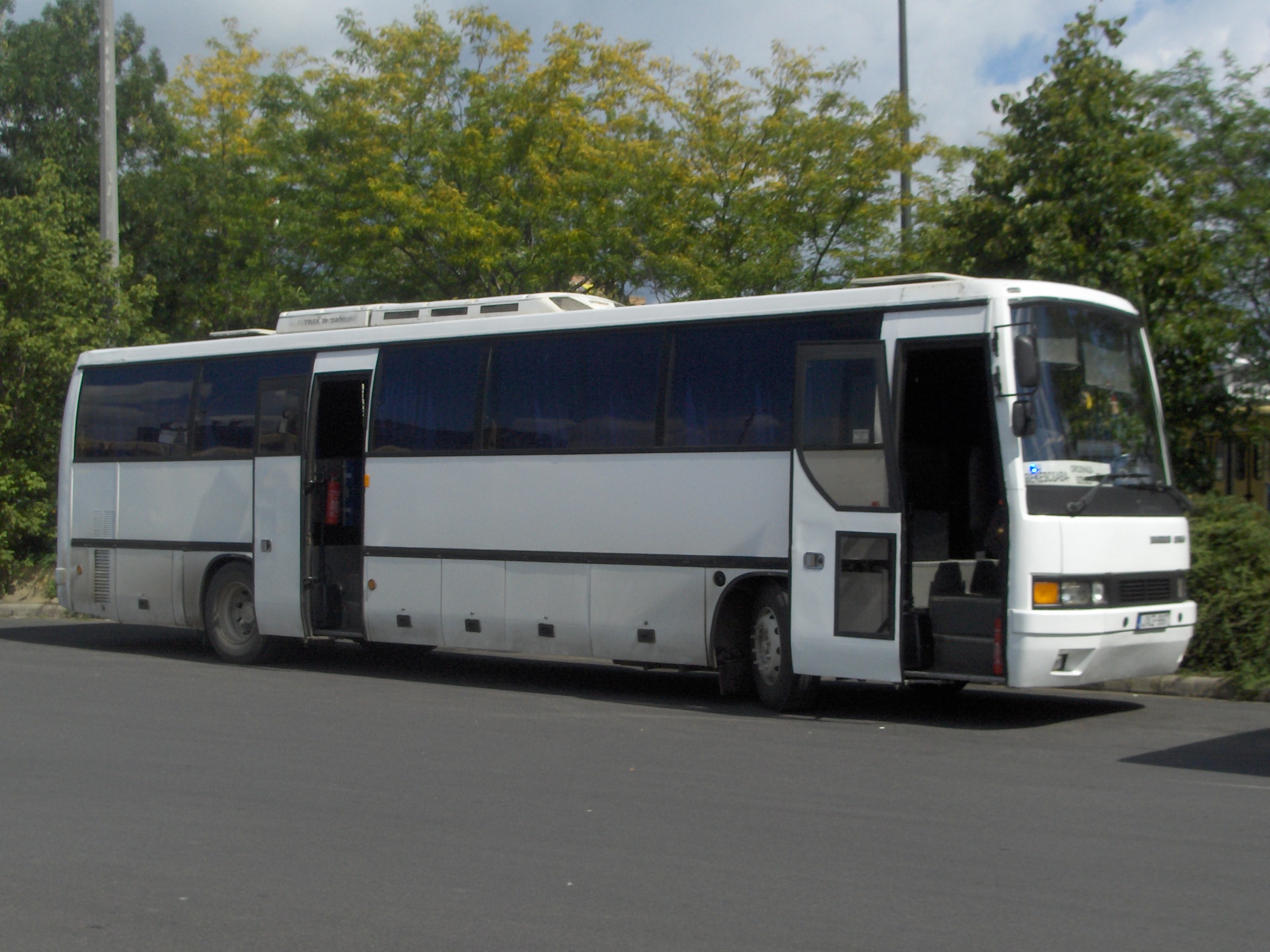 Ikarus 350