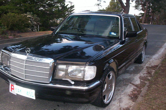 Mercedes-Benz 500SEL