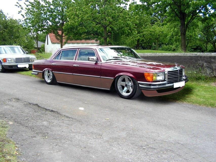 Mercedes-Benz 350 SEL