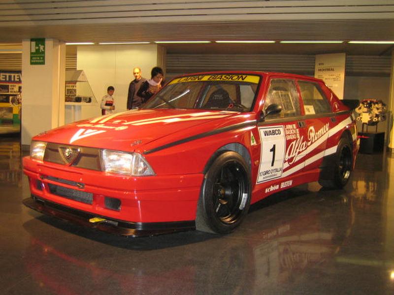 Alfa Romeo 75 18 Turbo