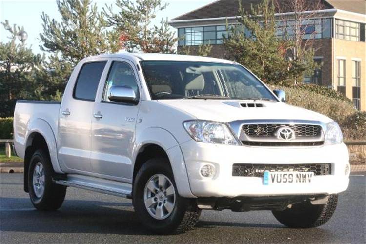 Toyota Hilux Double Cab 30 D-4D