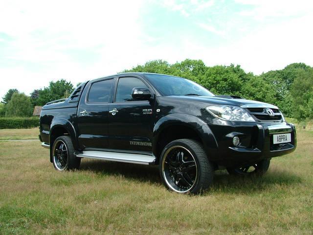 Toyota Hilux Double Cab 30 D-4D