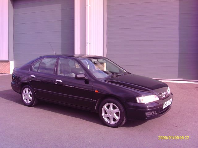 Nissan Primera 20 SX Hatch