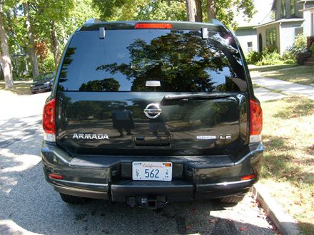 Nissan Armada LE