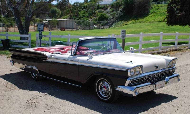 Ford Galaxie 500 Sunliner conv