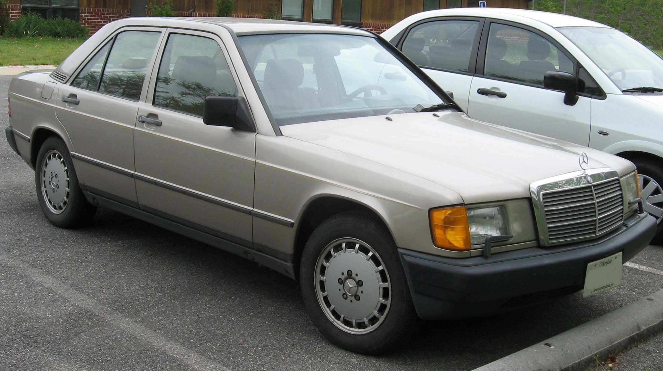 Mercedes-Benz 190 E