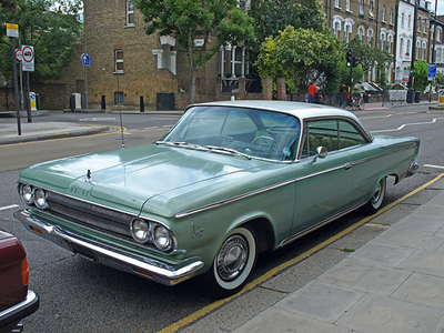 Dodge 880 Custom conv