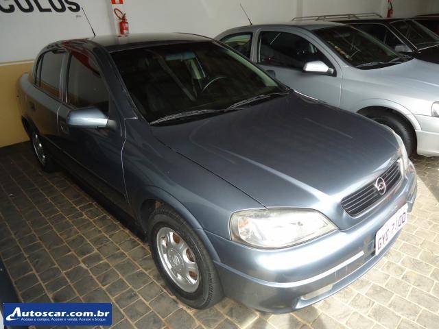 Chevrolet Astra 20 GLS Sedan