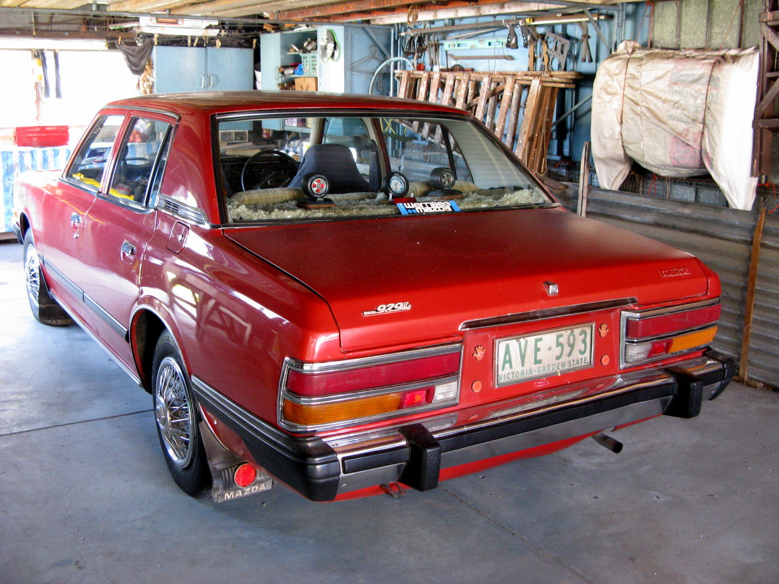 Mazda 929L