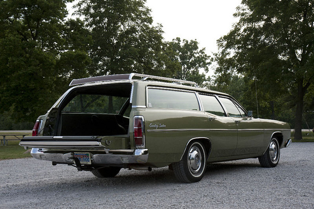 Ford Galaxie 500 Country Sedan wagon