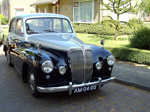 Daimler Conquest-Century