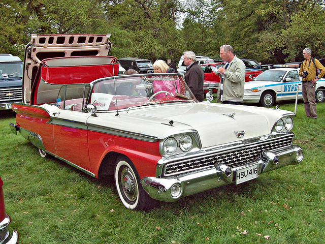 Ford Galaxie 500 Skyliner