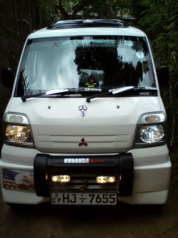 Mitsubishi Minicab