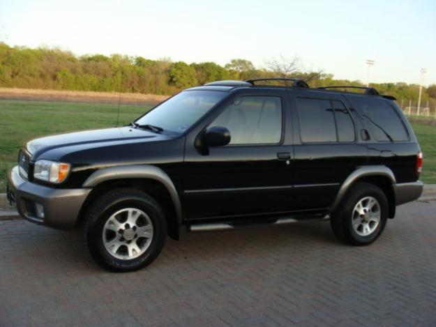 Nissan Pathfinder SE 35