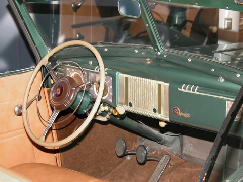 Chrysler Imperial instrument panel