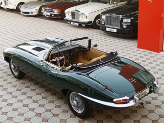 Jaguar E-Type 42 Roadster