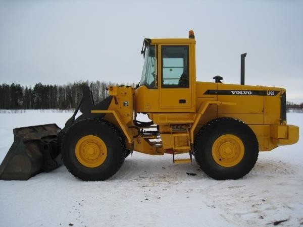 Volvo L90 D