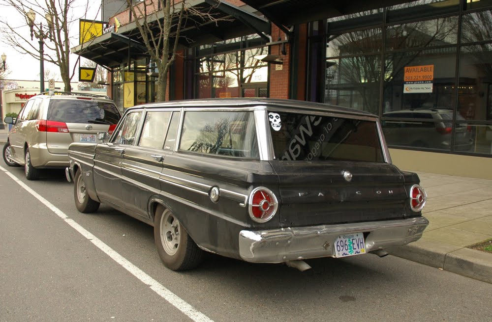 Ford Falcon Futura wagon