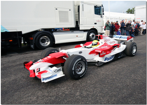 Toyota TF106