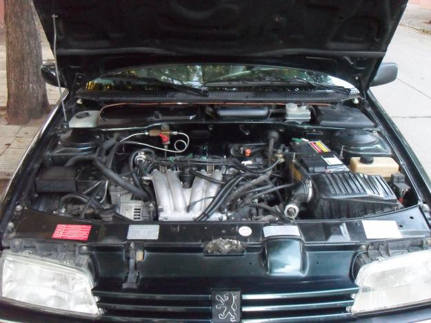 Peugeot 405 SRI