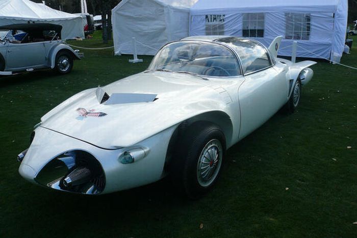 General Motors Firebird II concept car