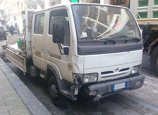 Nissan Cabstar 320