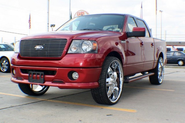 Ford F-150 XLT Triton FX2