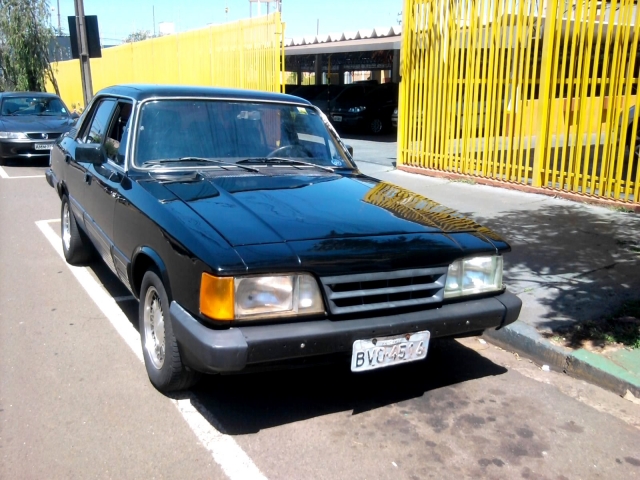 Chevrolet Opala Sedan
