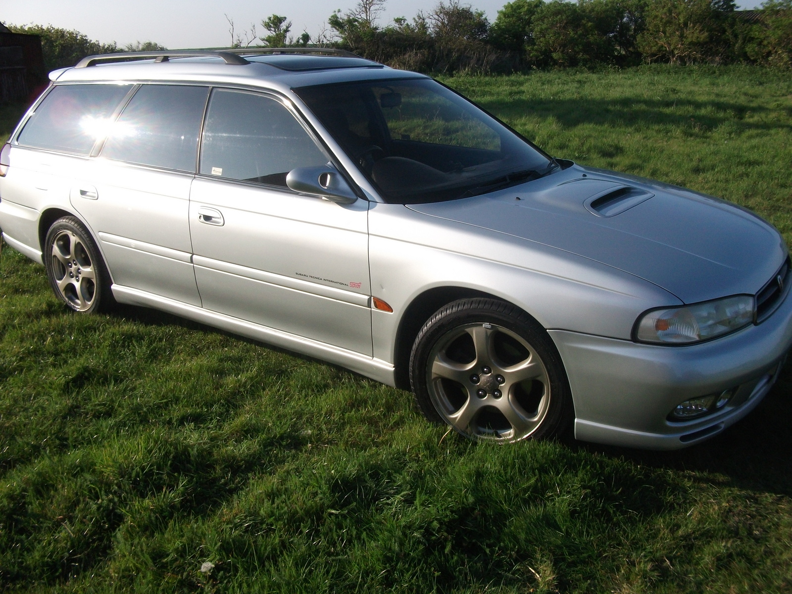 Subaru Loyale 18 DLX 4WD Wagon