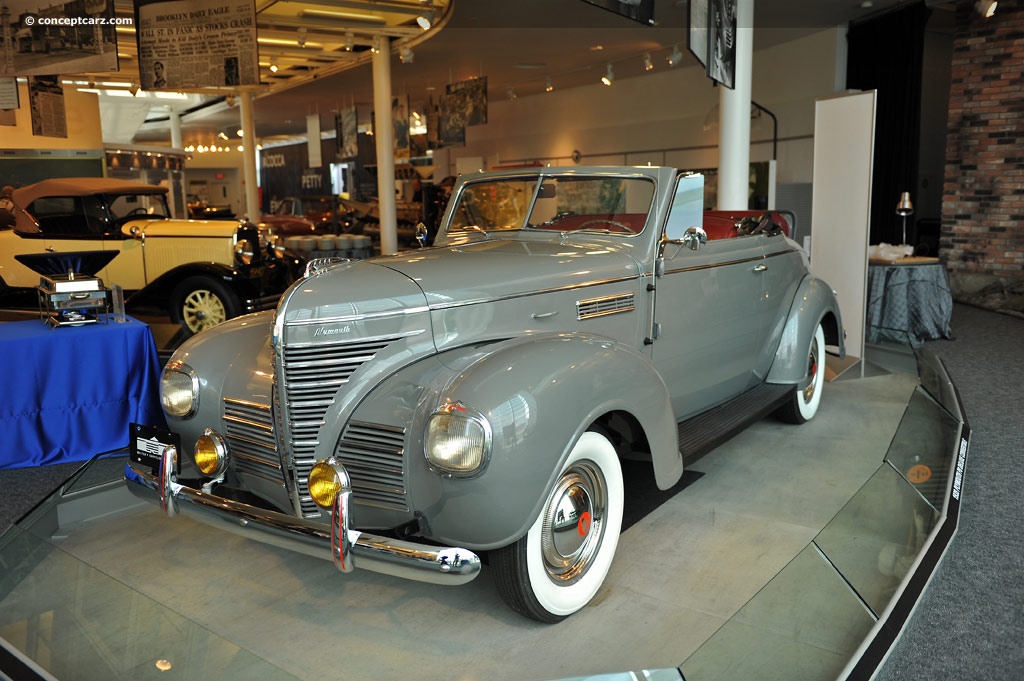 Plymouth P-8 Deluxe coupe