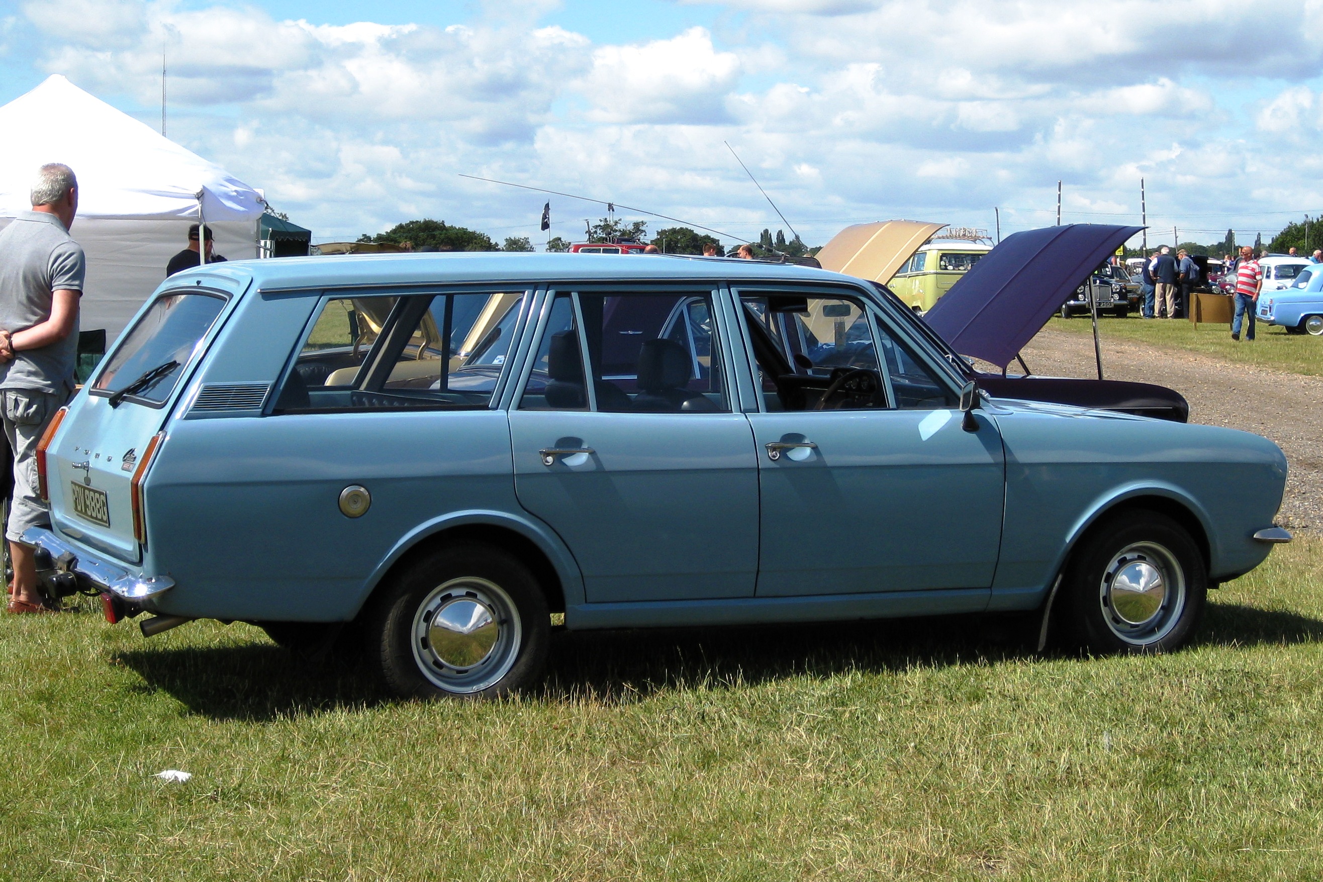 Ford Cortina Estate