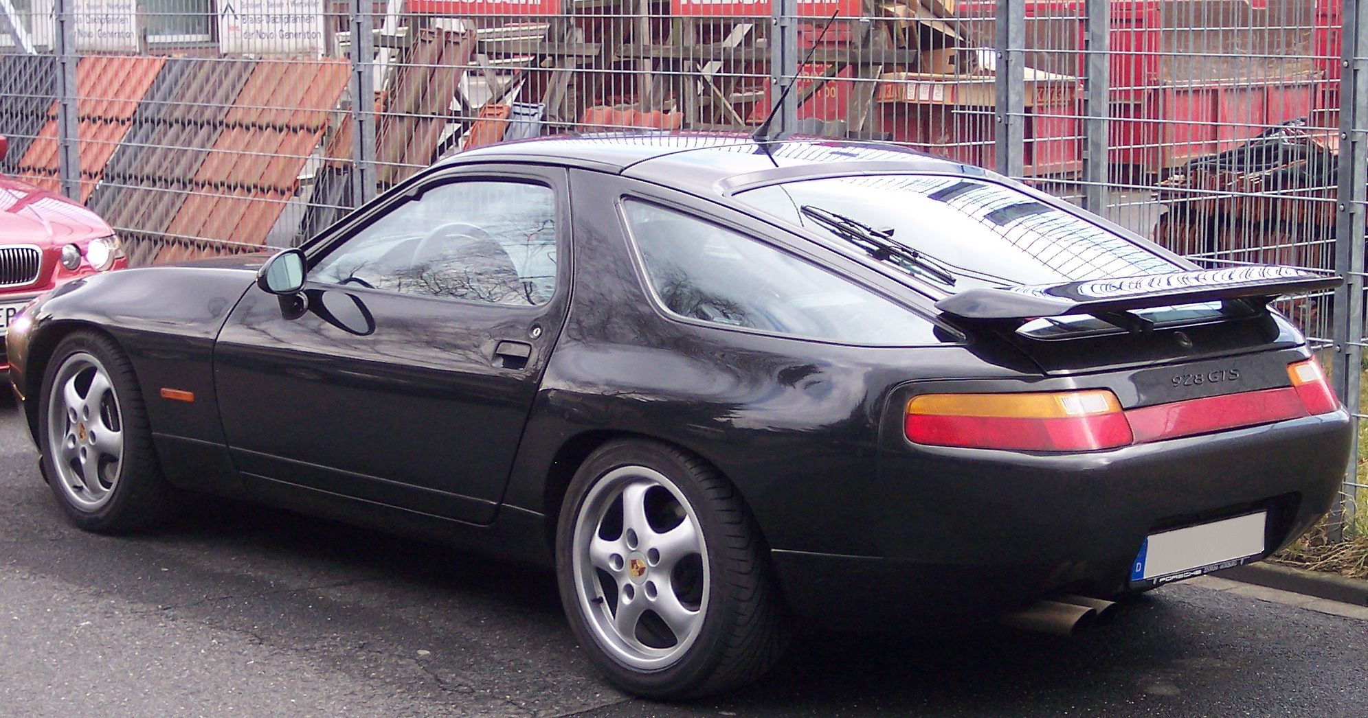 Porsche 928 GTS