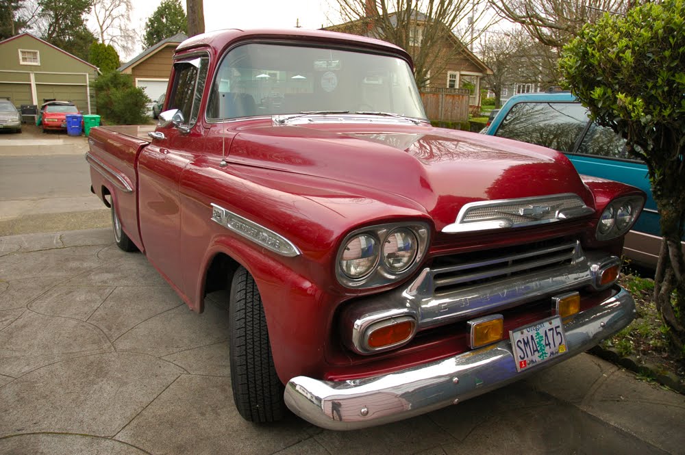 Chevrolet Apache 32