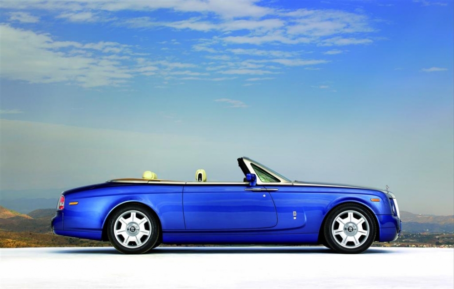 AC Drophead Coup Two-Seater DHC Cabriolet