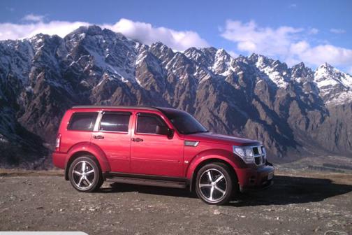 Dodge Nitro SE 28 CRD