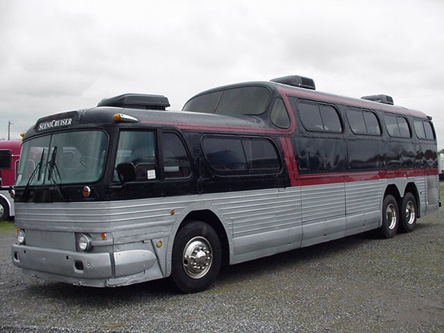 GM Coach PD4105