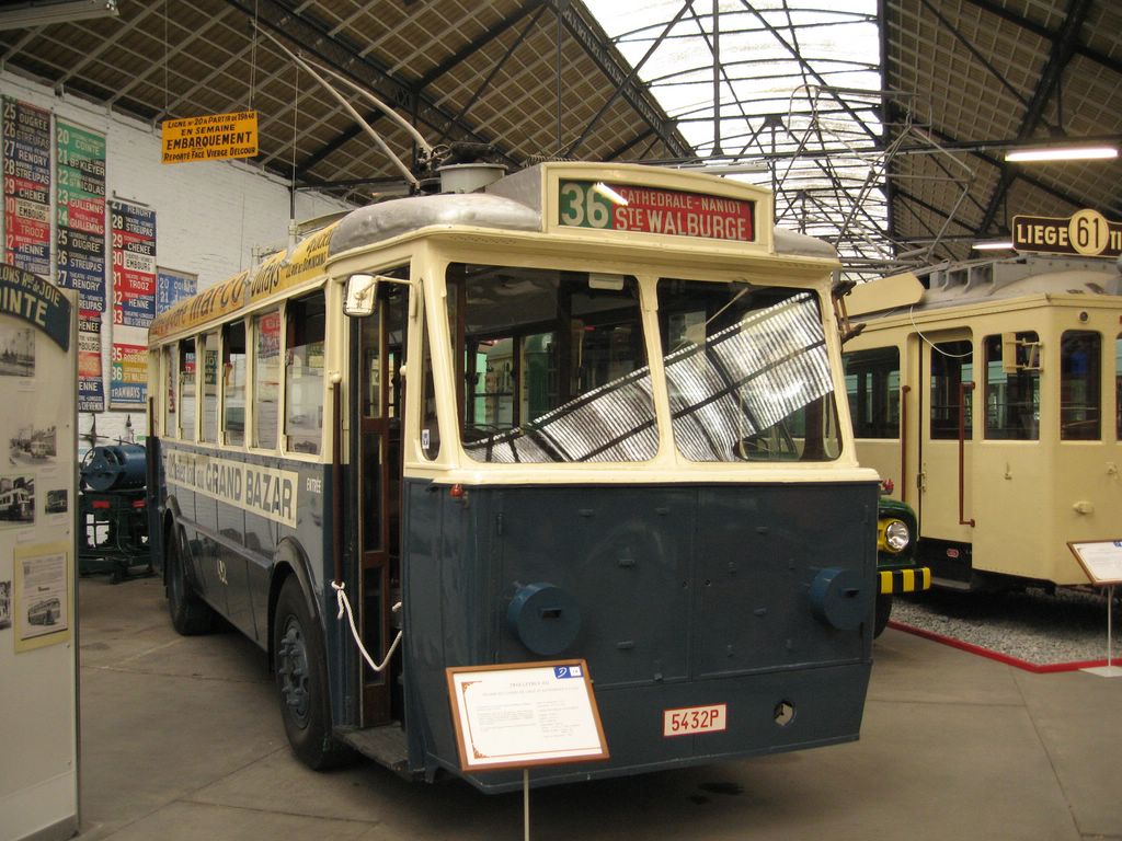 FN Trolleybus T54