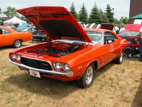 Dodge Challenger 340 Hemi