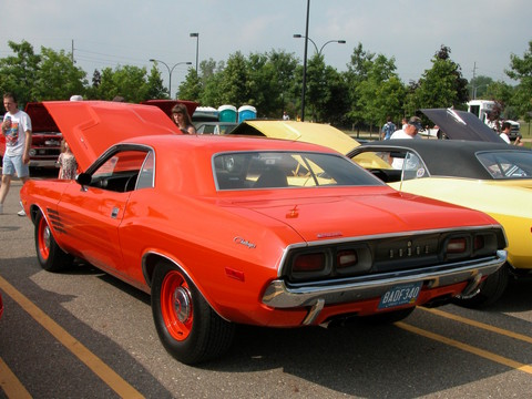 Dodge Challenger 340 Hemi