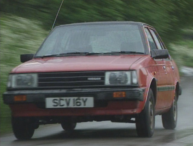 Nissan Sunny 15 DX Sedan