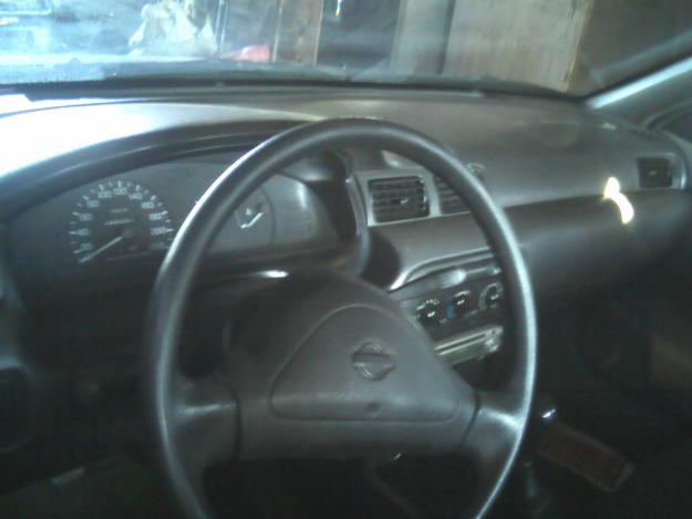 Nissan Sentra SE 16